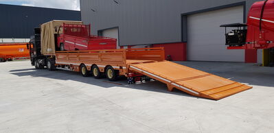 GT LOWBED SEMI TRAILERS which is knows also low loader and can carry heavy loads , excavators , construction machines, transformer, generator , cranes , caravans , army tanks and different kind of big machines. Lowbed Semi Trailers can be produced between 2 axles to 8 axles and loading capacity starting from 20 Tons to 180 Tons , rear or front loading Lowbed Trailers and platform as customer demand with different kind of specification according to demand. Self steering axles, hydraulic auto remote control axles, pool type chassis, Low bed Trailers hydraulic ramp, platform type chassis can be used in different kind of Low bed trailer