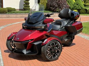 Can-Am Spyder 3 wheel motorcycle