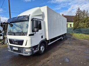 MAN TGL 12.220 box truck