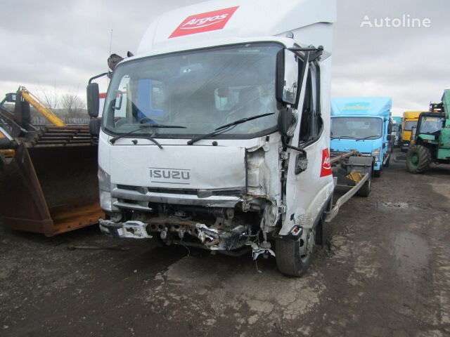 Isuzu N75 CHASSIS CAB 2013 / 2014 BREAKING chassis truck for parts