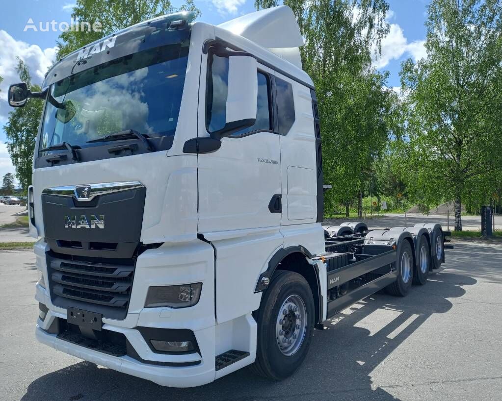 new MAN TGX 35.580 chassis truck