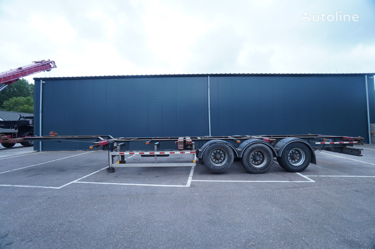 Burg 3 AXLE CONTAINER TRANSPORT TRAILER container chassis semi-trailer