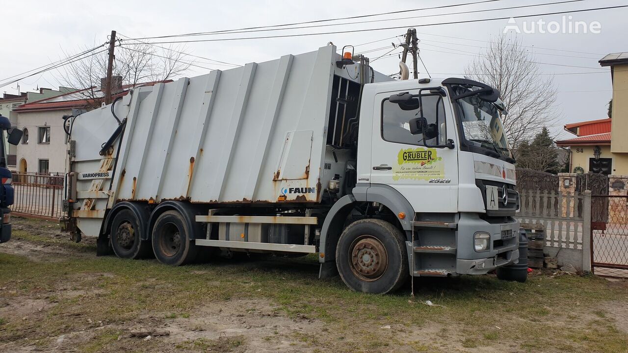 Mercedes-Benz AXOR 2529 garbage truck