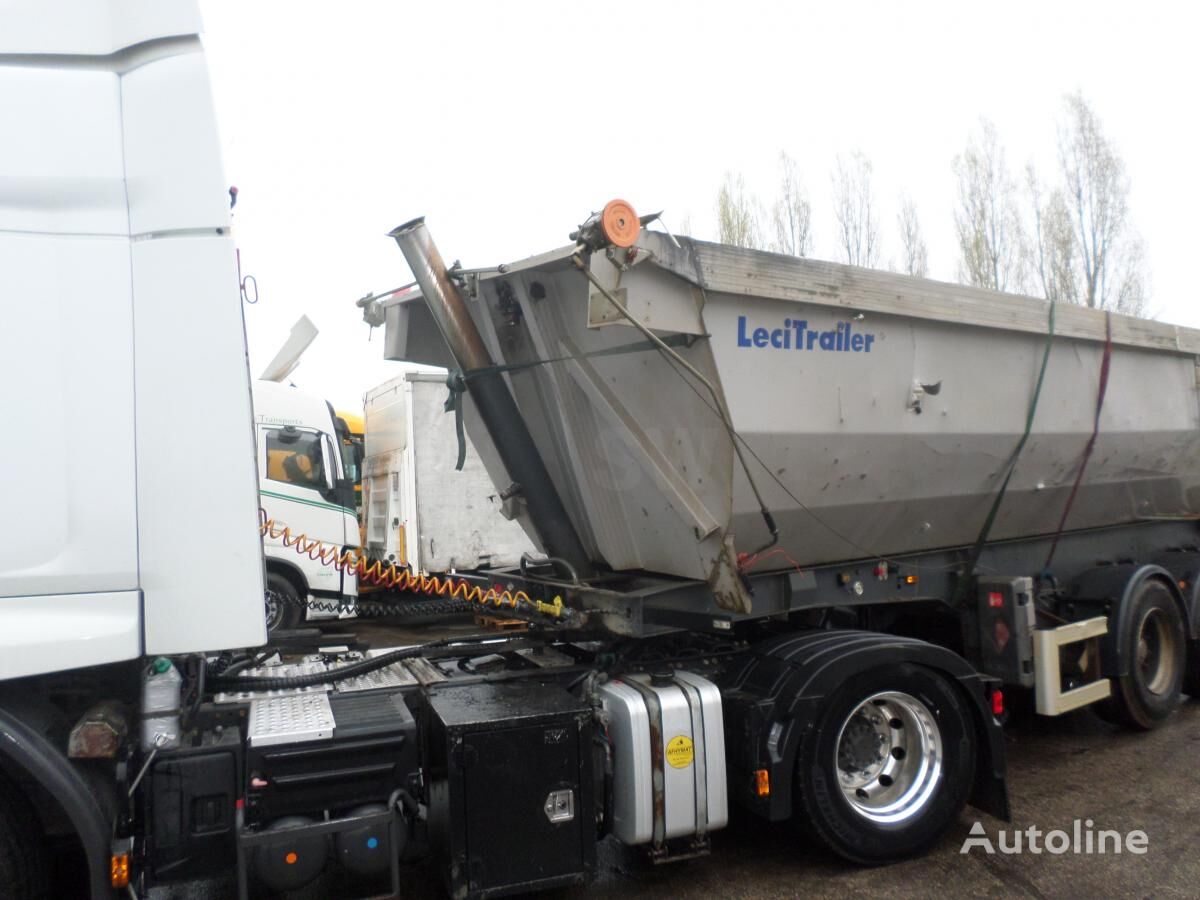 damaged LeciTrailer H3VAWB tipper semi-trailer