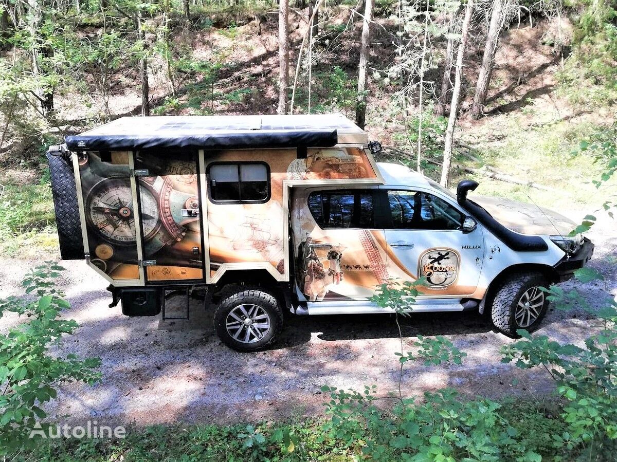 Toyota D.A.C.  truck camper