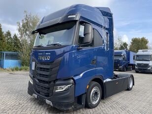 IVECO S-Way  460 Euro 6 ADR truck tractor