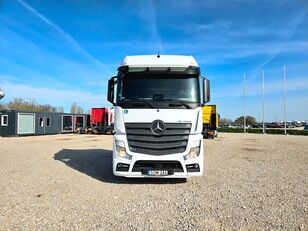 Mercedes-Benz 2 x Actros 1851 LS  truck tractor