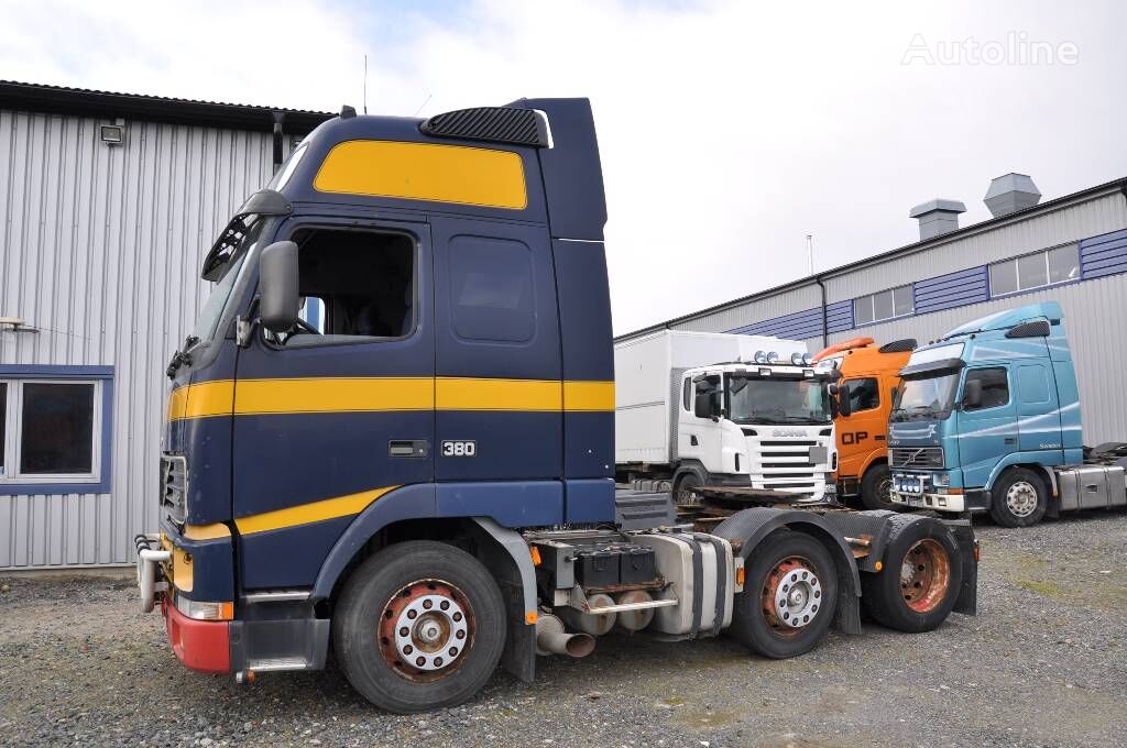 Volvo FH12 380 6X2 truck tractor