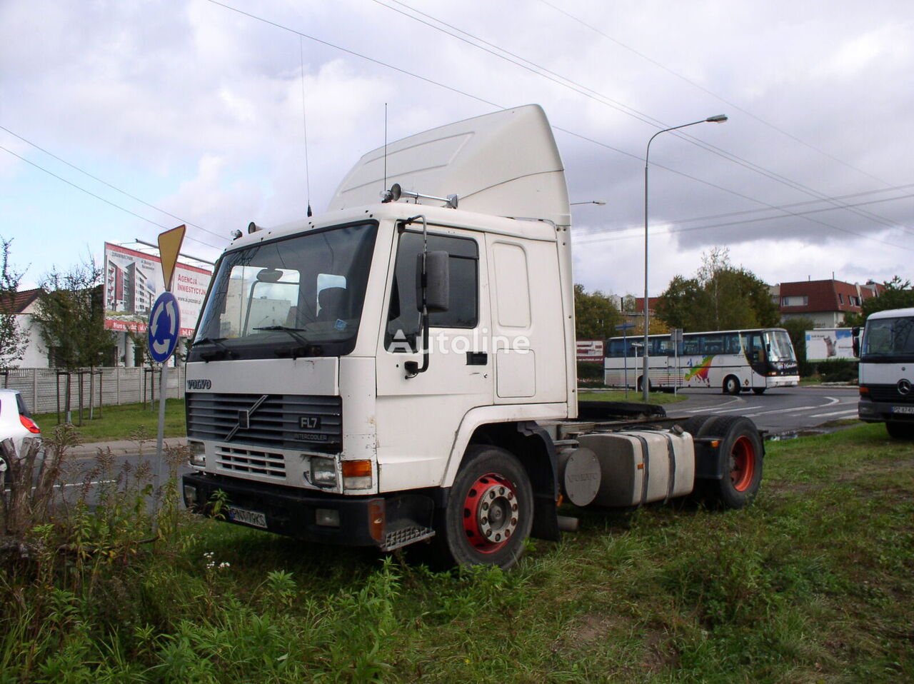 Volvo FL7  truck tractor
